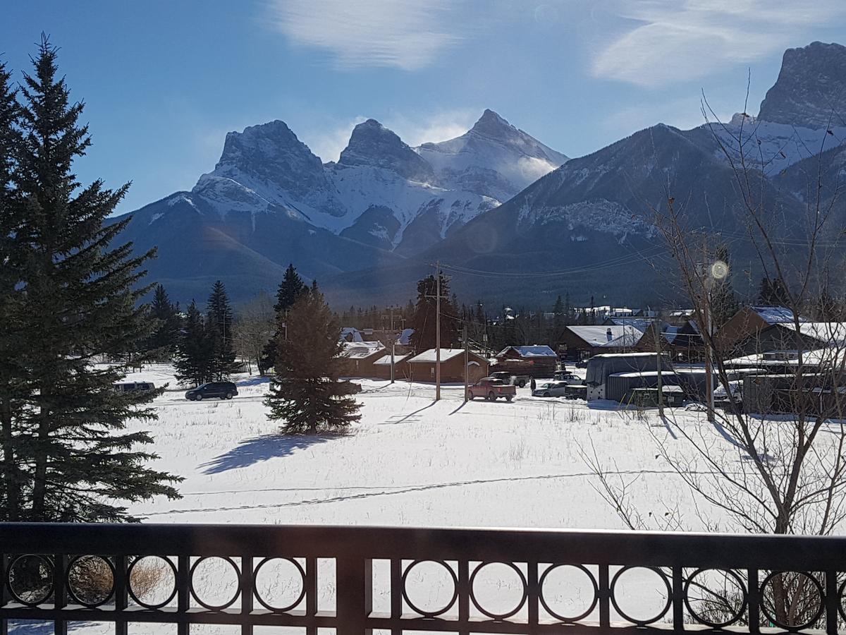 Paradise Resort Club And Spa Canmore Eksteriør billede